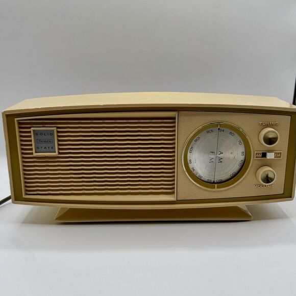 Vintage Sears Silvertone Transistor Radio Mid Century Model 2026 Works! - Picture 1 of 16